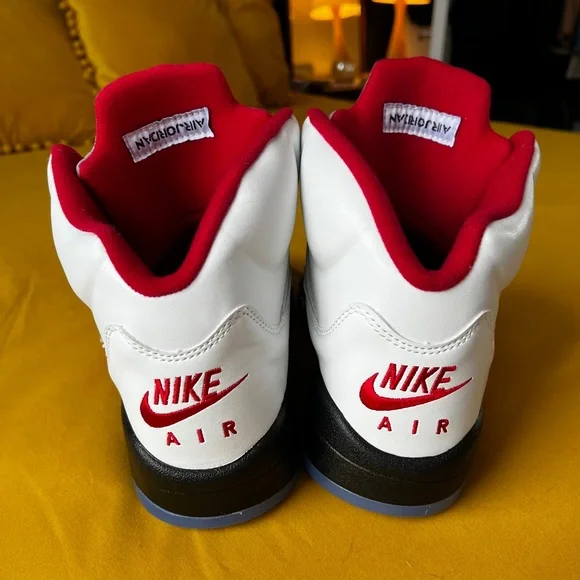 Nike Air Jordan 5 V Fire Red White Black 2020 Release  display picture 3